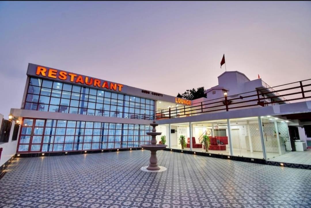 Gods County. Resort & Banquets Tarapith Ngoại thất bức ảnh